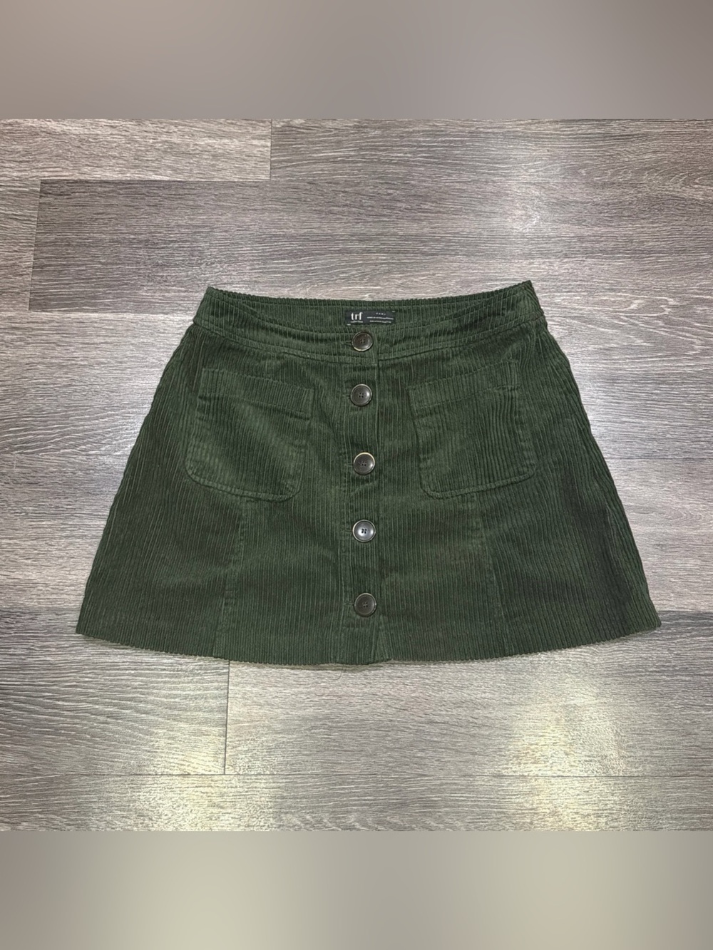 Zara Trf Collection Mini Skirt Corduroy Button Pockets Green Women’s Medium